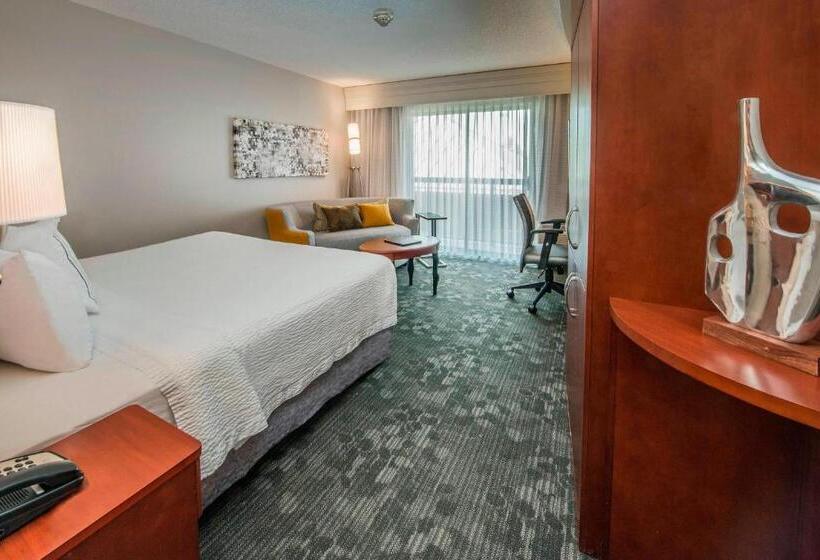 스탠다드 룸 킹사이즈 침대, Courtyard By Marriott Montgomery Prattville