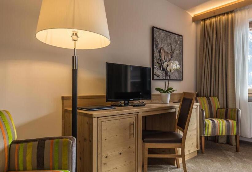 غرفة كومفورت, Plattenhof