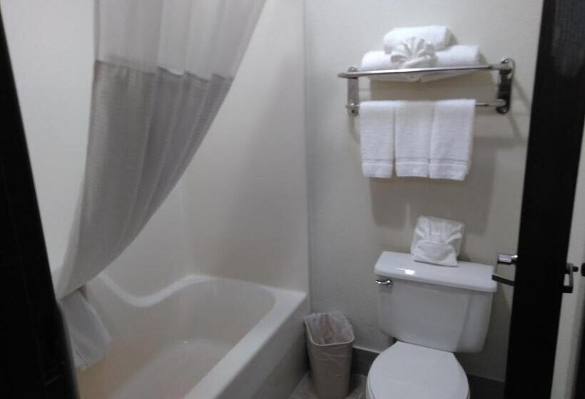스위트 킹사이즈 침대, Quality Inn & Suites