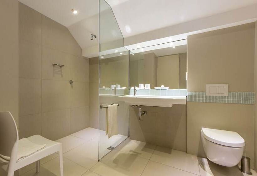 חדר סטנדרט, Quarry Lake Inn