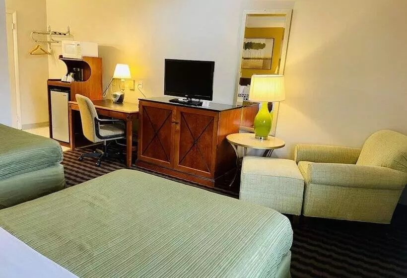2ダブルベッドのスタンダードルーム, Red Carpet Inn Duncannon