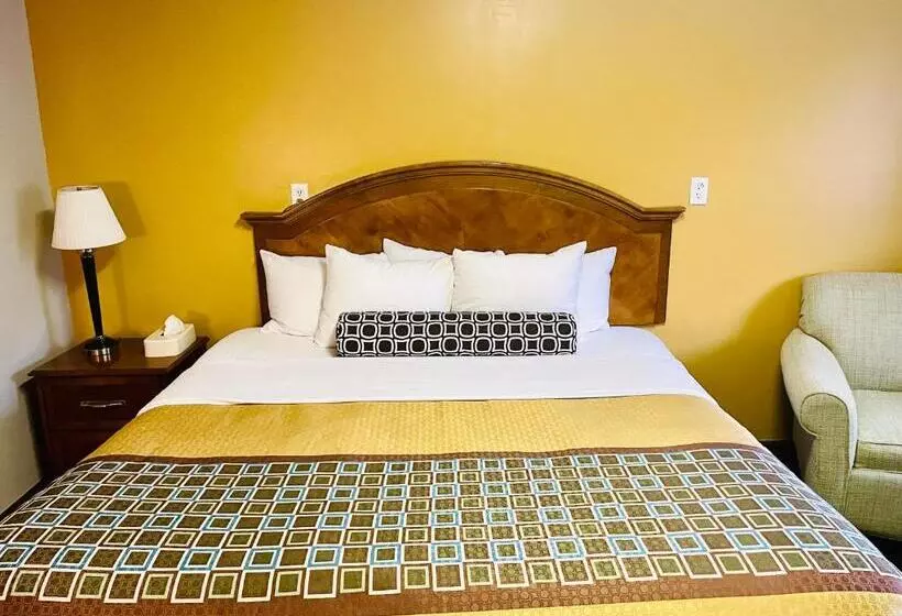 キングサイズベッドのスタンダードルーム, Red Carpet Inn Duncannon