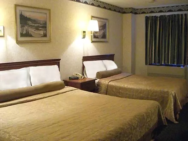 ２ダブルベッドのスタンダードルーム, Red Carpet Inn Williamstown