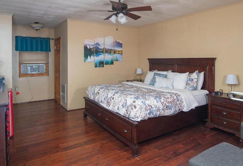 غرفة قياسية سرير كينج, Ridgeway Inn