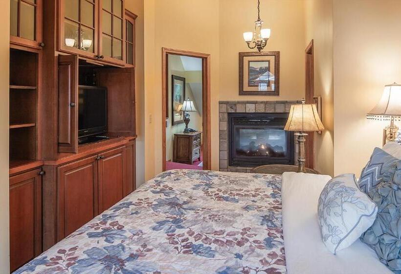 스탠다드 룸 킹사이즈 침대, Ridgeway Inn