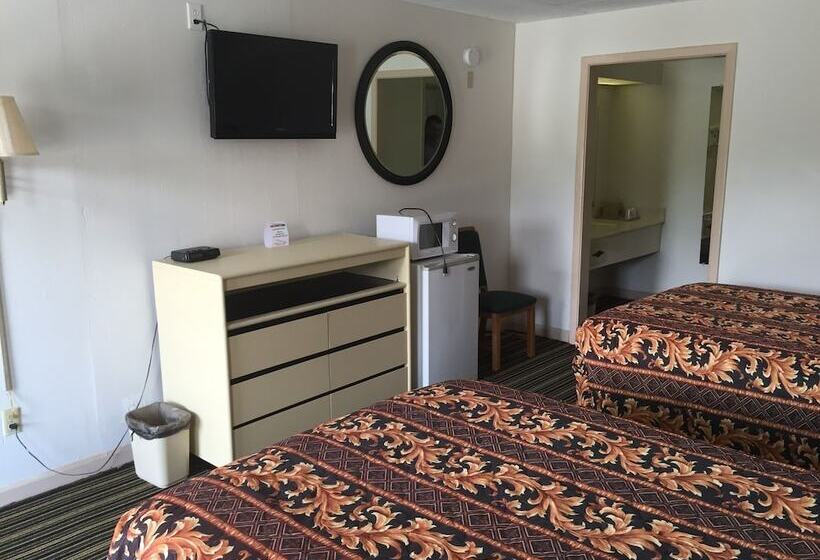 ２ダブルベッドのスタンダードルーム, Scottish Inn And Suites Perry