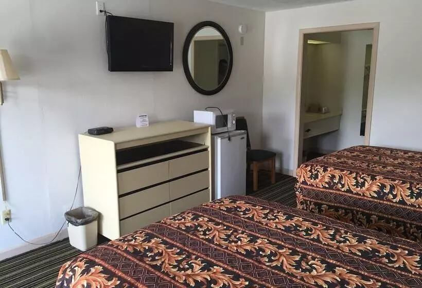 ２ダブルベッドのスタンダードルーム, Scottish Inn And Suites Perry
