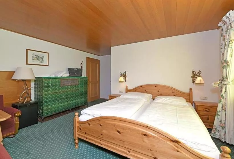 バルコニー付きスタンダードルーム, St Hubertus Bnb