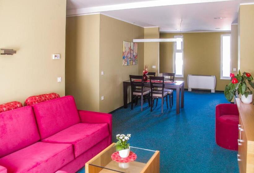 آپارتمان لوکس 1 خوابه, Veter