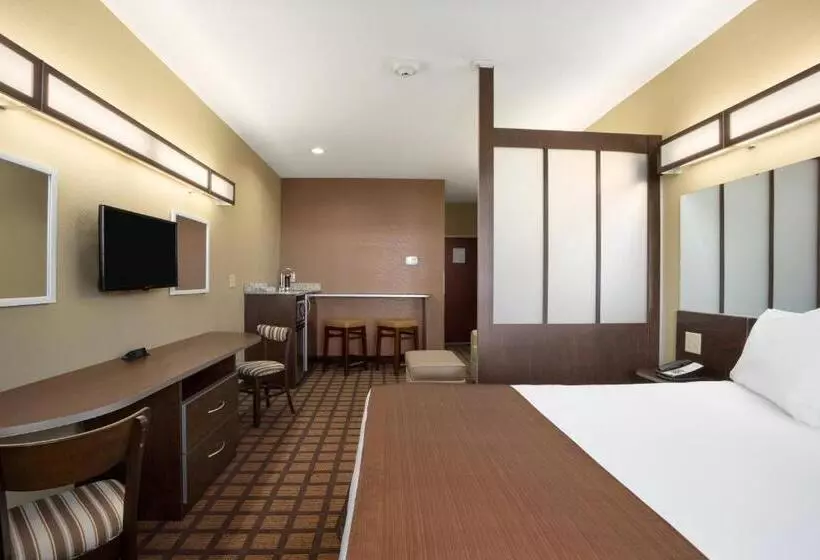 身障者適用スイートルーム, Sonesta Essential Fairmont