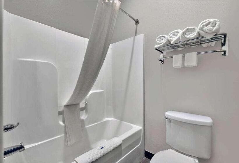 غرفة ديلوكس سرير كينج, Studio 6pleasanton, Tx