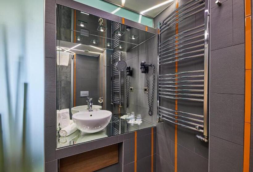 Номер Стандарт Вид на Озеро, Vital Hotel Nautis