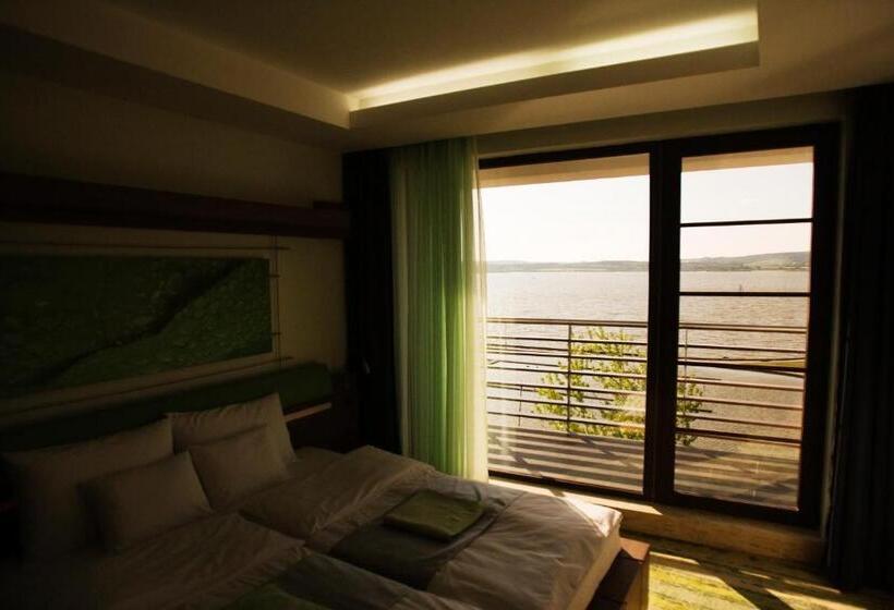 Номер Стандарт Вид на Озеро, Vital Hotel Nautis