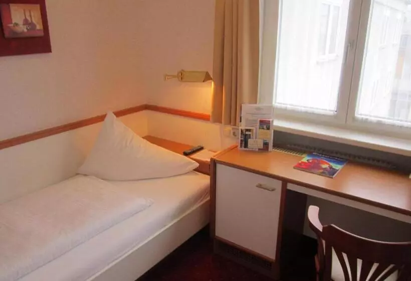 Standard Yhden Hengen Huone, 4 Länder Hotel Deutschmann