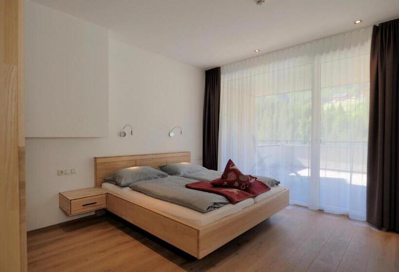 Апартаменты Comfort 2 Спальни, Aparthotel Alpinresort Damüls