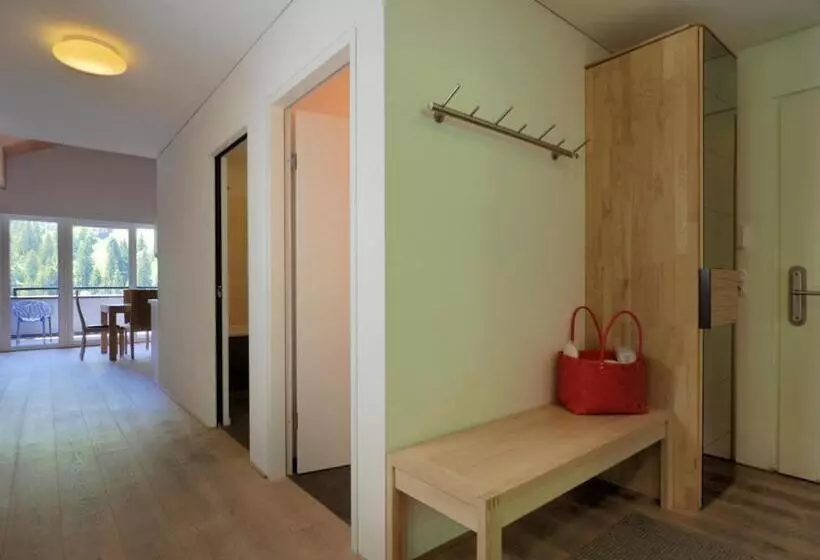 ２ベッドルームのスーペリアアパートメント, Aparthotel Alpinresort Damüls