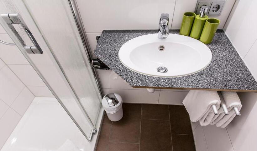 غرفة قياسية مزوَّدة بشُرفة, Gästehaus Pension Barbara