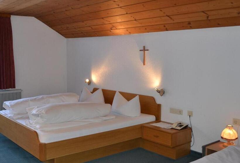 غرفة سوبيريور مزودة بشرفة, Gästehaus Pension Barbara