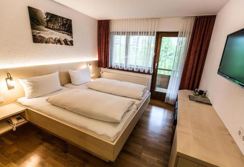 غرفة قياسية مزوَّدة بشُرفة, Gästehaus Pension Barbara