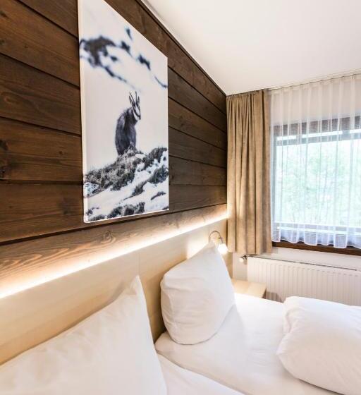 غرفة قياسية مزوَّدة بشُرفة, Gästehaus Pension Barbara