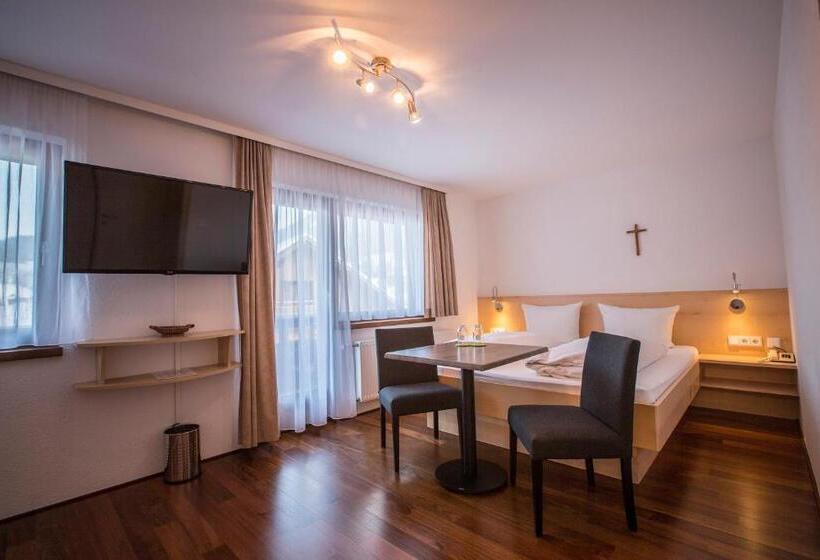 Номер Superior с Балконом, Gästehaus Pension Barbara