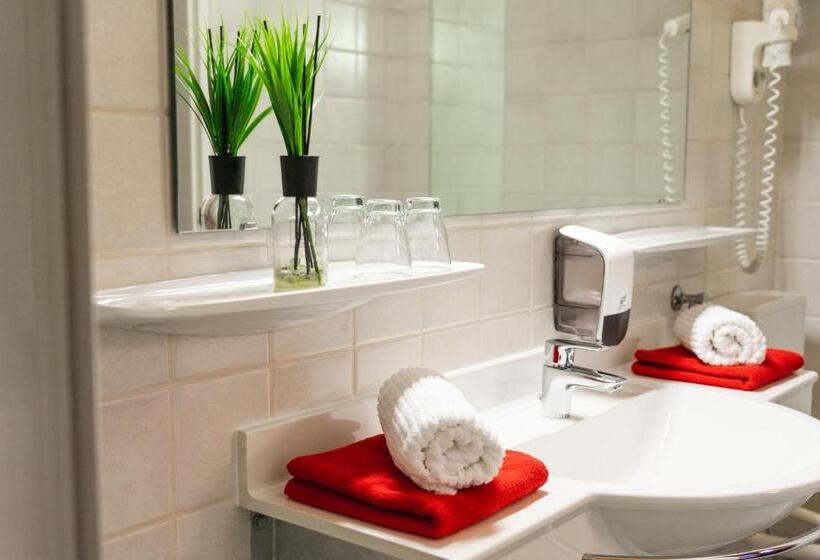 Номер Стандарт, Pension Waldfriede