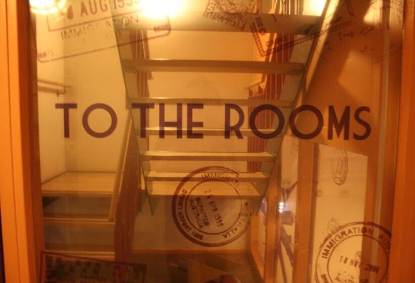 חדר סטנדרט, Bud Gett Hostels