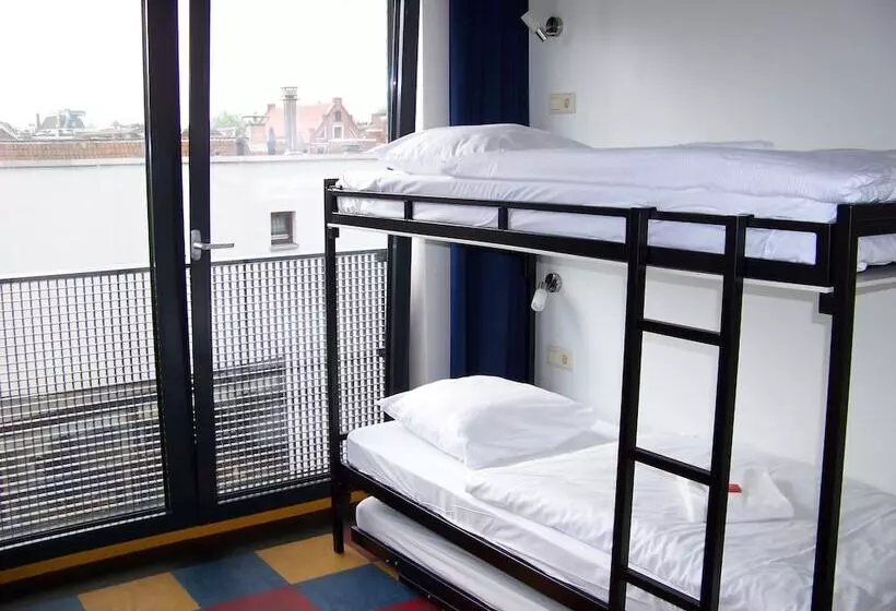 اتاق استاندارد, Bud Gett Hostels
