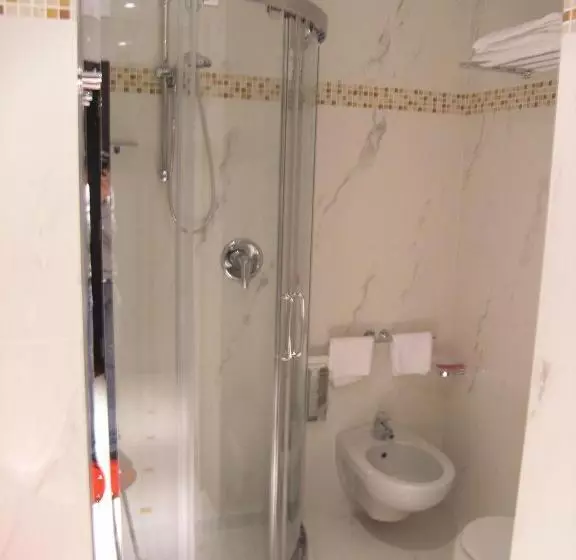 اتاق استاندارد, Dado Hotel International