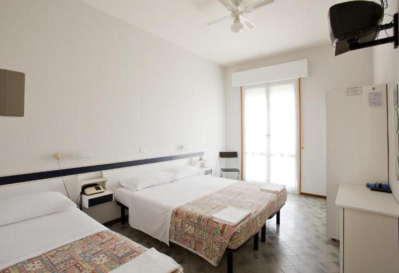 스탠다드 트리플 룸, B&b Avana