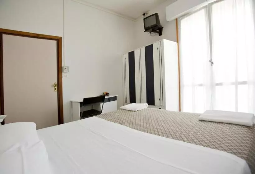 エコノミールーム, B&b Avana