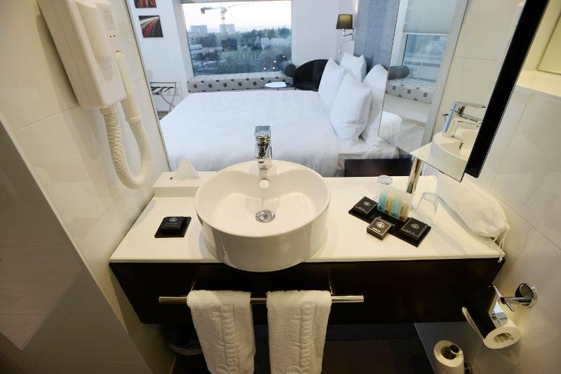 Deluxe Zimmer, Benjamin Business