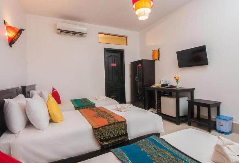 スタンダードトリプルルーム, Bou Savy Guesthouse