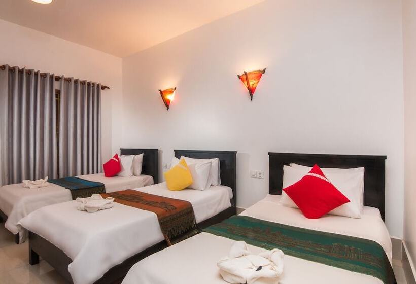 スタンダードトリプルルーム, Bou Savy Guesthouse