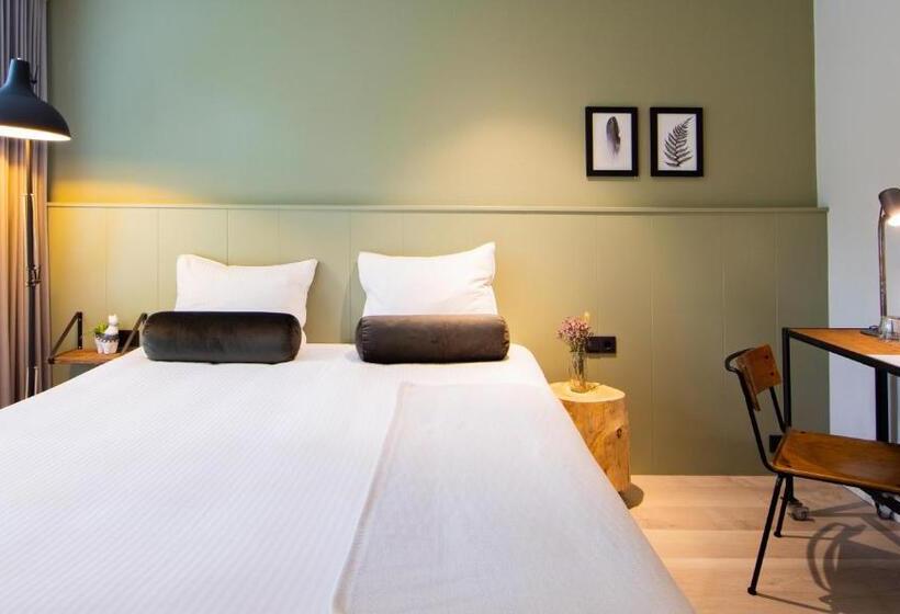 غرفة قياسية, Buitenplaats De Bergse Bossen