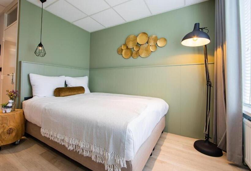 غرفة أساسية, Buitenplaats De Bergse Bossen