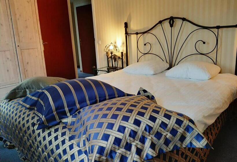 جناح عائلي, Oolderhof