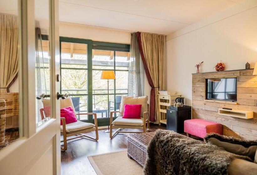 套房带园景, De Walvisvaarder