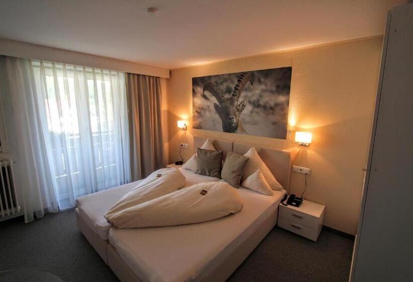 غرفة قياسية مزوَّدة بشُرفة, Garni Fels