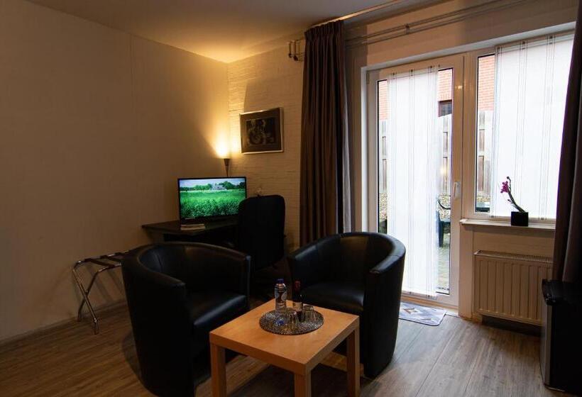 标准间, Gastenverblijf  T Smedenhuys