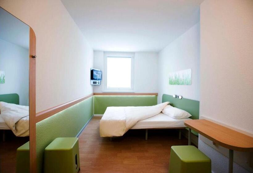 스탠다드 룸 더블 침대, Ibis Budget Wien Messe