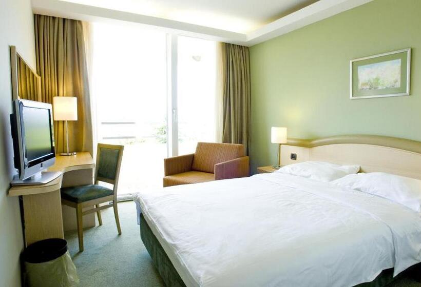 Номер Superior, Kimen