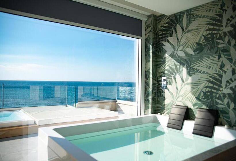 Lakosztály Medencével, Parco Dei Principi  Resort & Spa