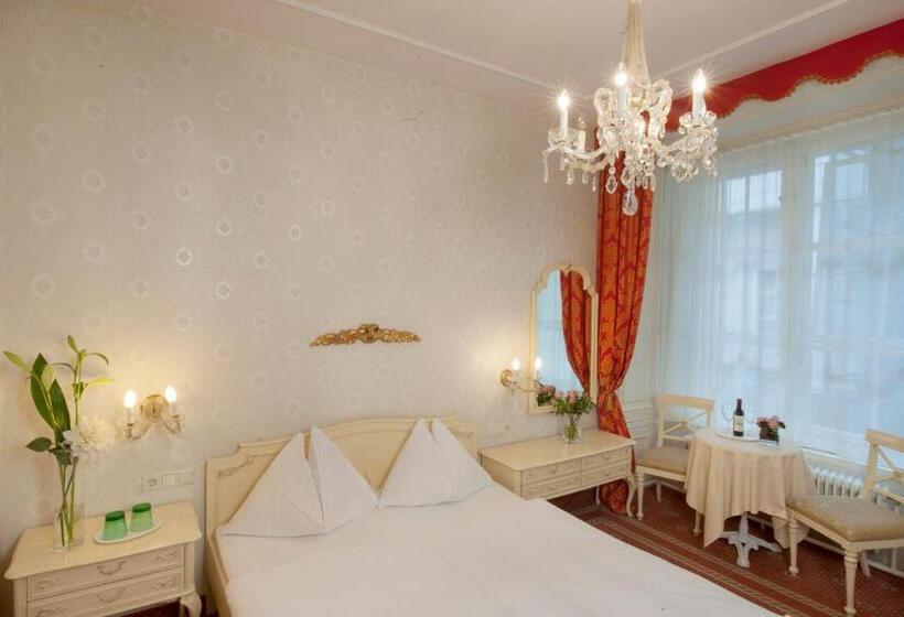 古典房间, Pertschy Palais