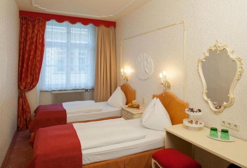 古典房间, Pertschy Palais