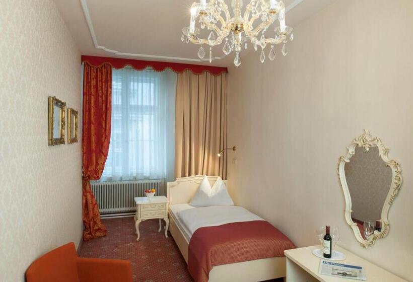 豪华单人间, Pertschy Palais