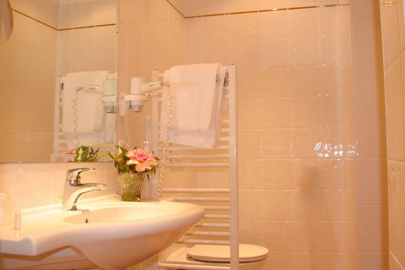 豪华单人间, Pertschy Palais