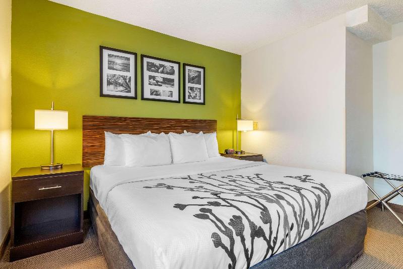 家庭间, Pertschy Palais