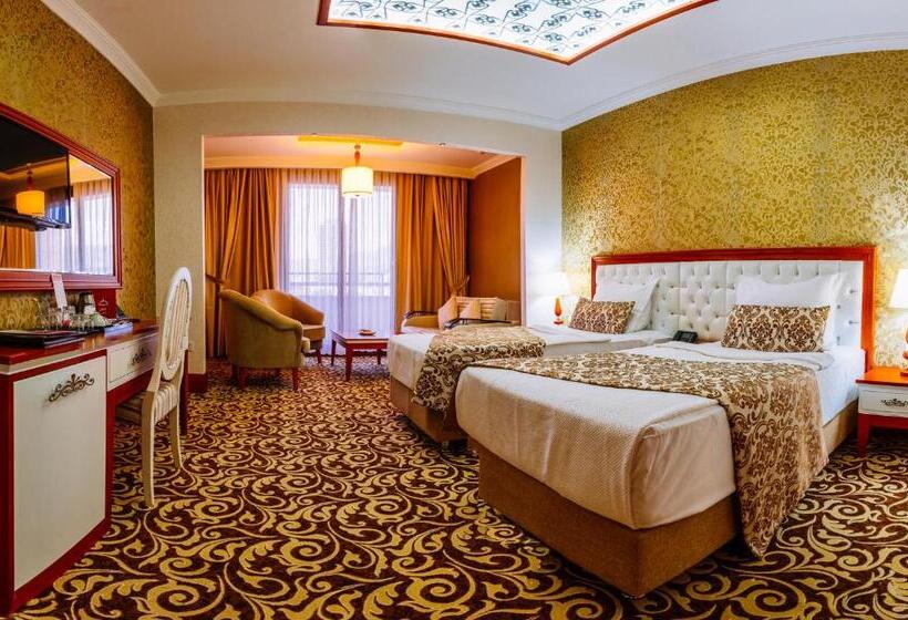 Номер Стандарт, Ramada By Wyndham   Sulaymaniyah Salim Street