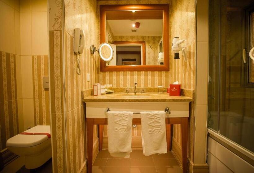 Номер Стандарт, Ramada By Wyndham   Sulaymaniyah Salim Street